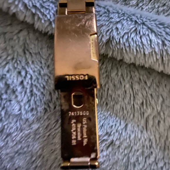 FOSSIL WATCH - Picture 4 of 5